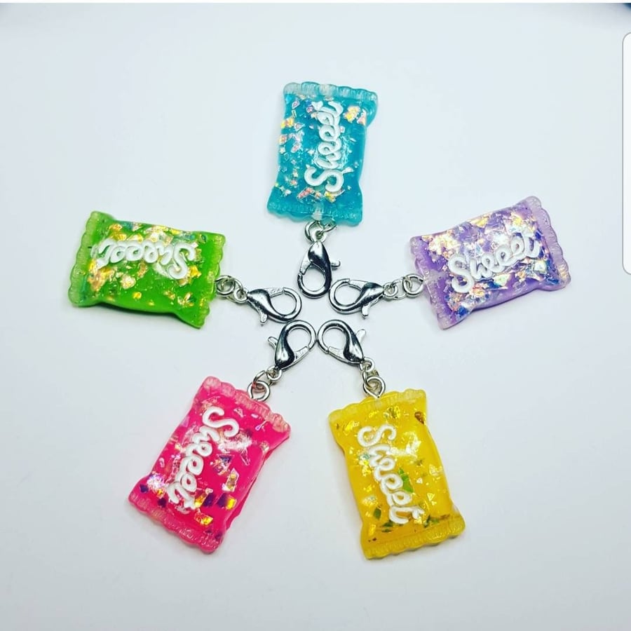 Sweet packet stitch markers set of 5 bright or pastel colours.