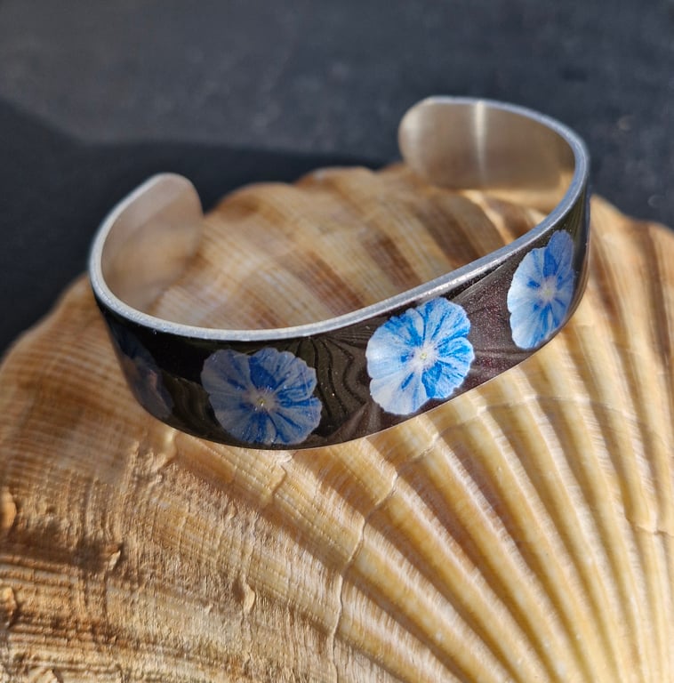 Mecanopsis Narrow Cuff 