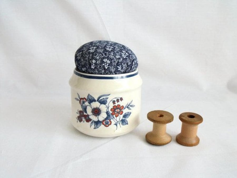 novelty ceramic pot pin cushion for the sewing person in your life