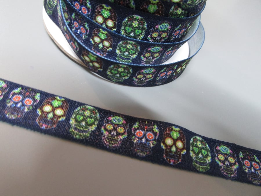 Skull Fold Over Elastic x 1 metre