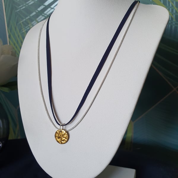 Sapphire blue ribbon multi silver chain necklace 