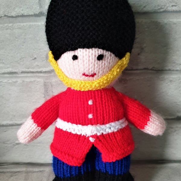 Beefeater hand knitted doll, Yeoman, King's Guard, Soft Toy, UKCA