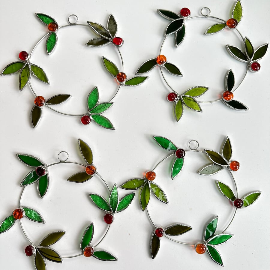 Stained Glass Mini Laurel Wreath Suncatcher - Handmade Window Decoration