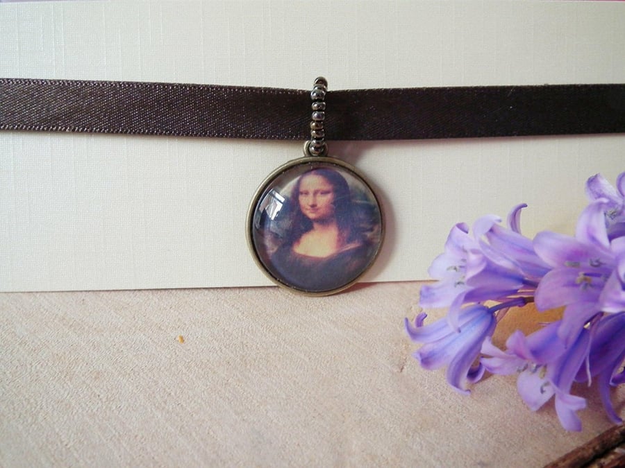 Classic Art Mona Lisa Choker Necklace 