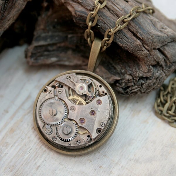 Steampunk Antique Watch Pendant Necklace for Teenager in Dark Academia Style