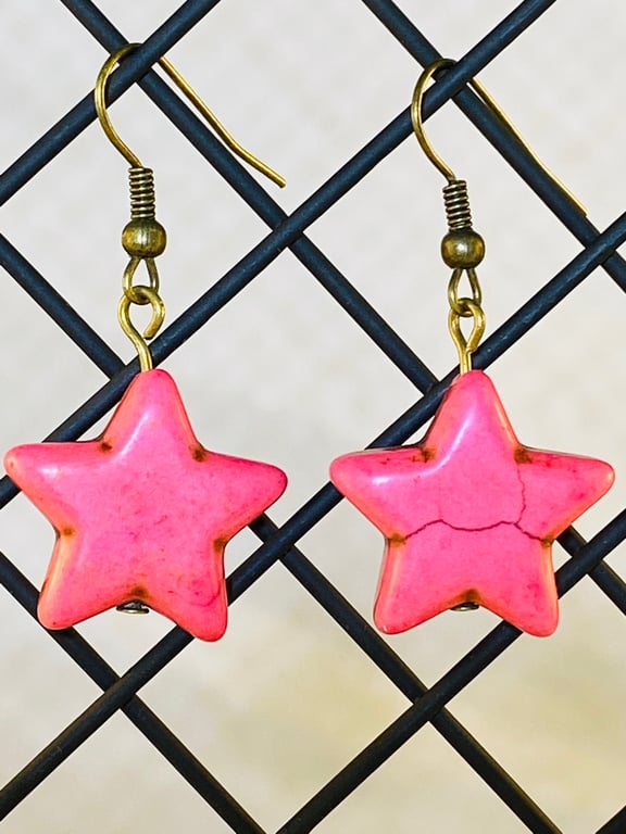 Pink star earrings