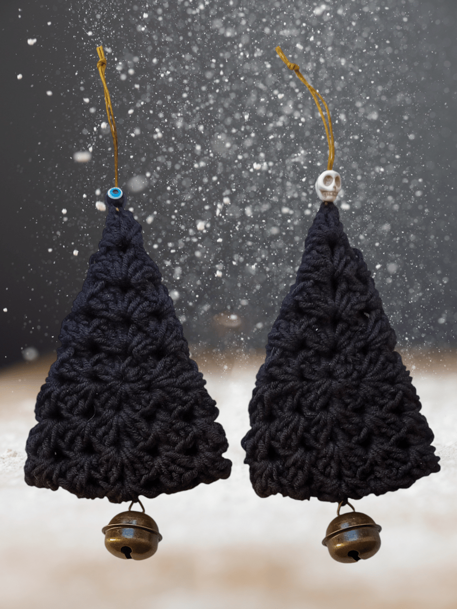 Black, goth Christmas tree decorations 