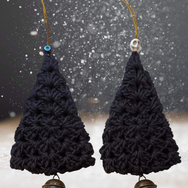 Black, goth Christmas tree decorations 