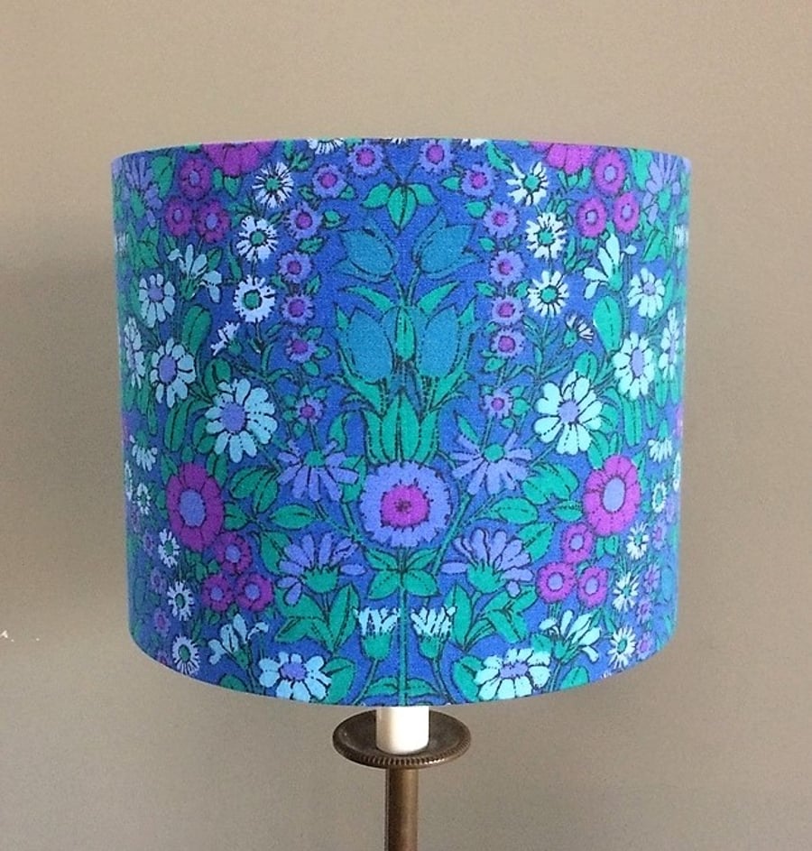 Blue and Purple Haze Daisy Chain Pat Albeck 70s vintage fabric Lampshade option