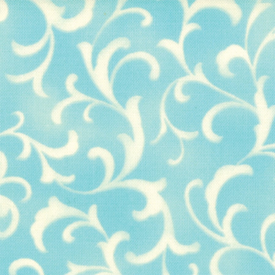 Fat Quarter 'Coquette'  by Chez Moi for Moda Fabrics