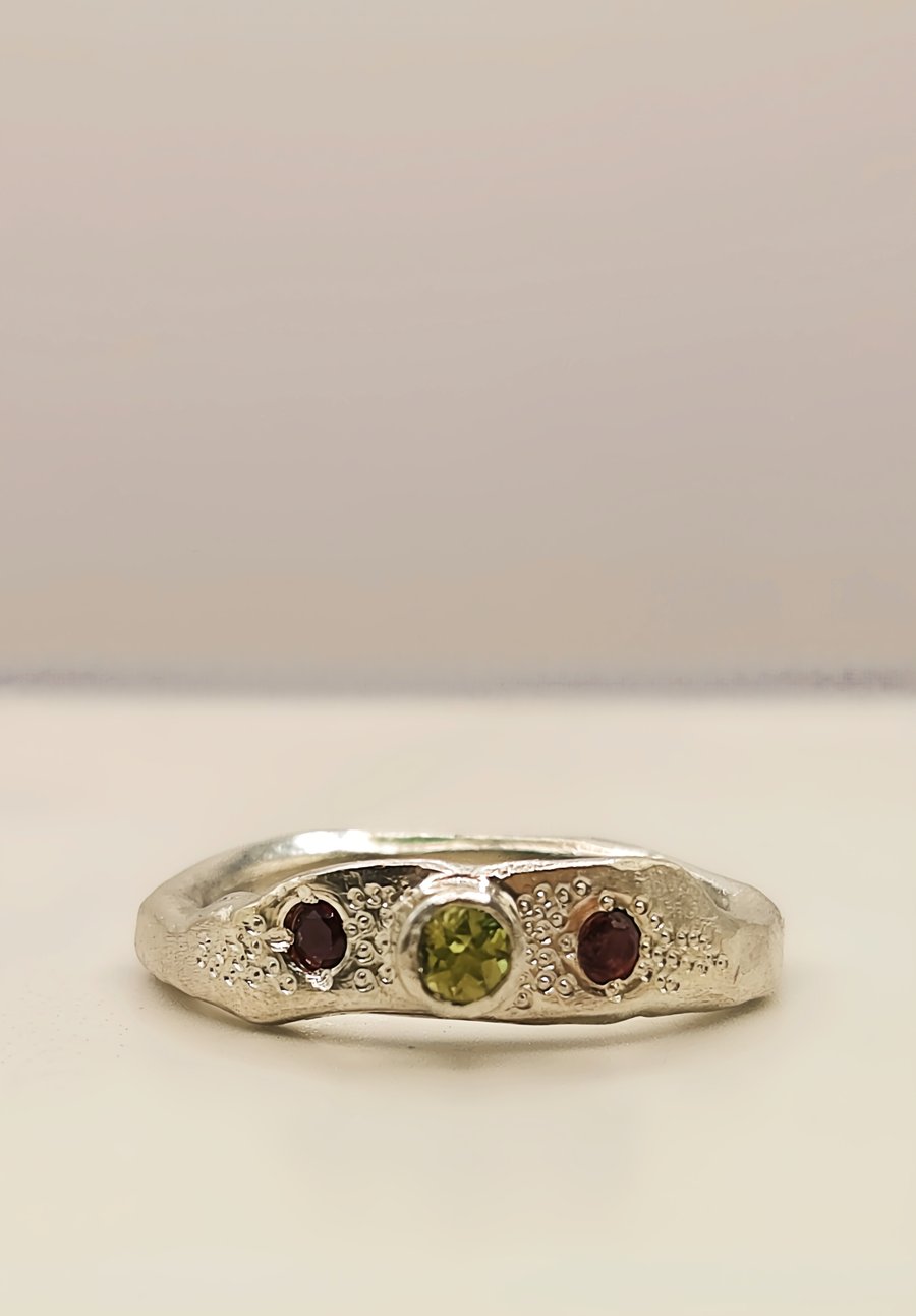 Sterling Silver Peridot Garnet Ring - Size J