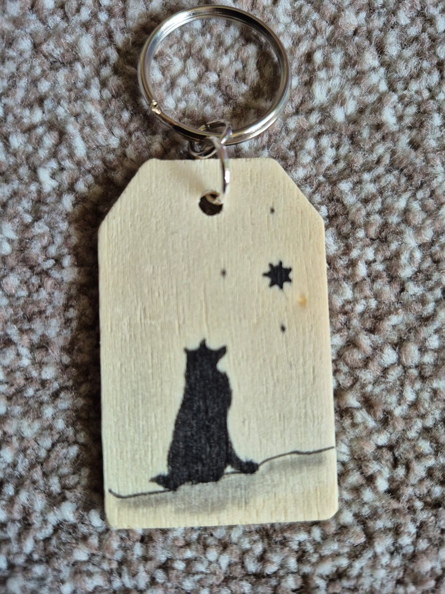 Dog keyring.