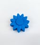 Oversized Daisy Resin Brooches - Image 3