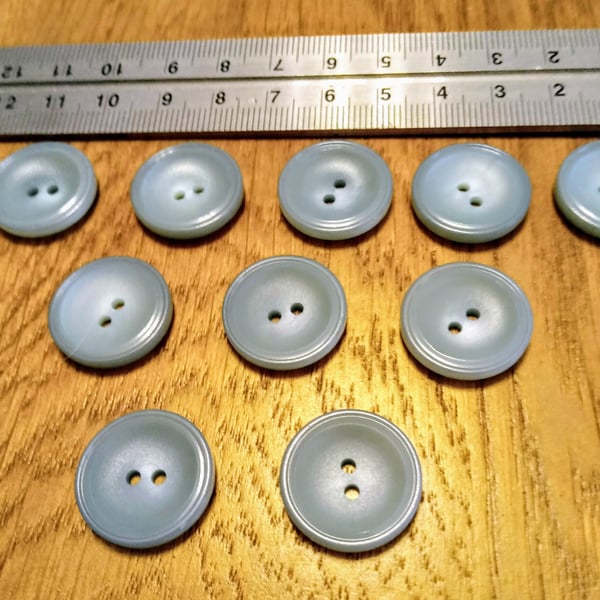 Pack of 10 quality rimmed pearlised pale teal buttons for sewing and knitting 