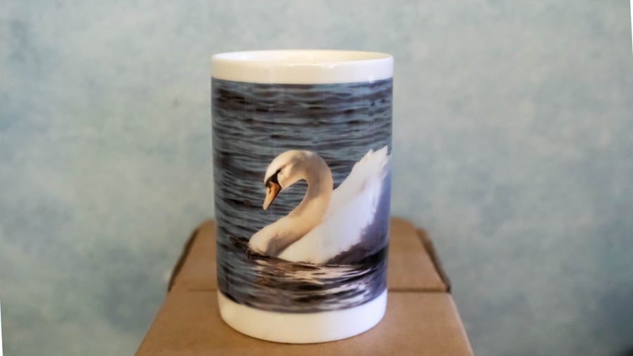 Porcelain Mug - Swan