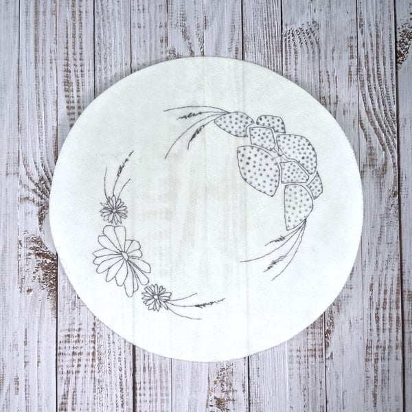 Summer flower embroidery wreath design. Wildflower wreath embroidery sticker.