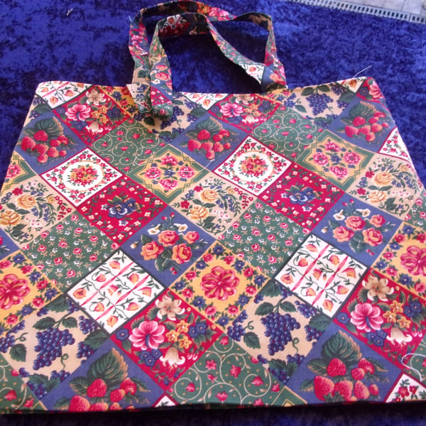 Patchwork Design Fabric Shopping Bag