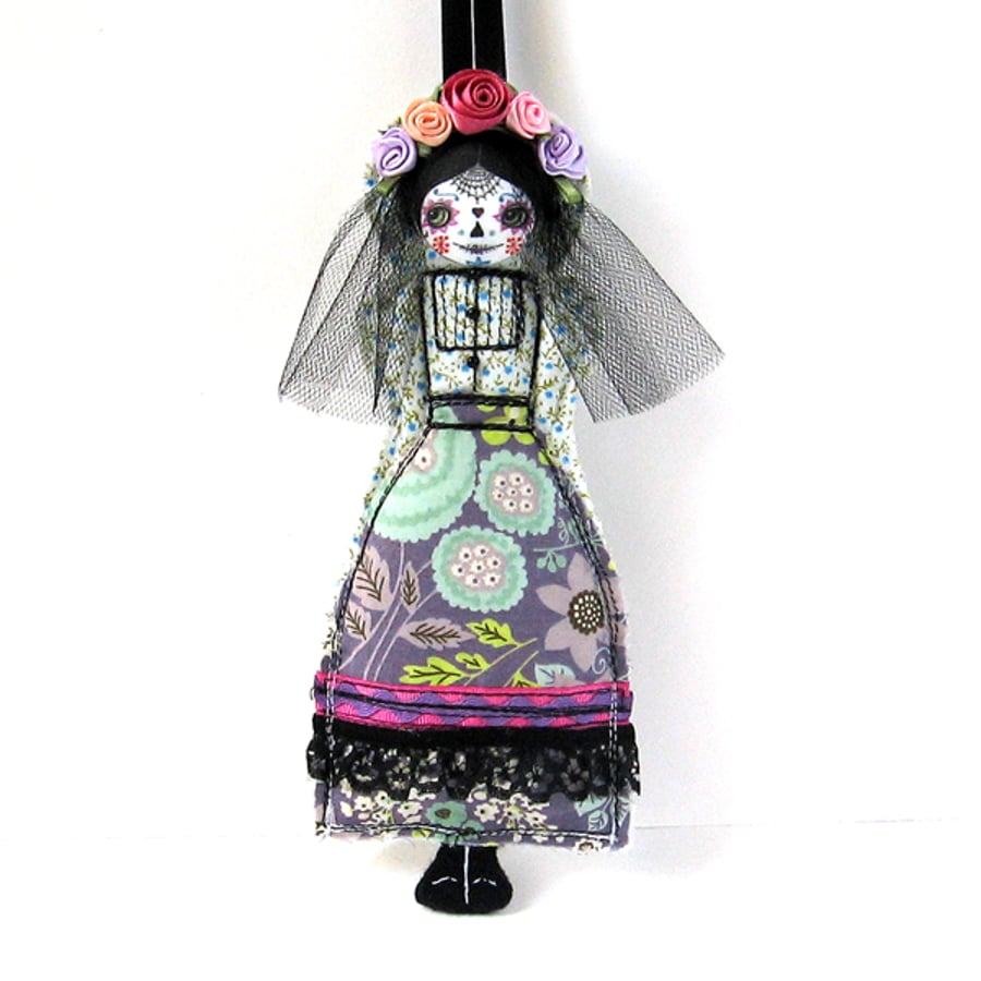 Day of the Dead Sugar Skull Girl Doll Ornament