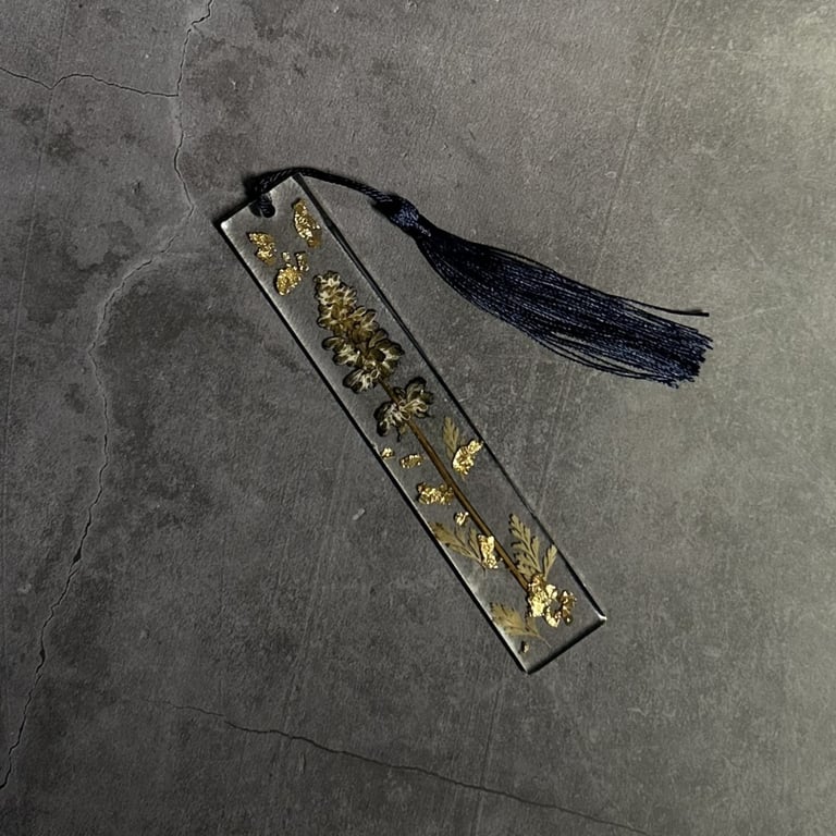  Perfectly Imperfect Resin Dried Flower Bookmark Page Marker Blue Gold Leaf