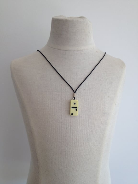  Children's Domino Necklace. (136)
