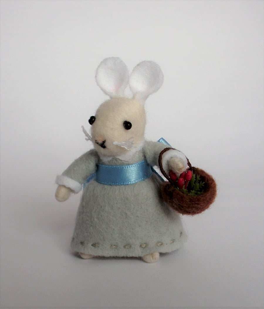 Needle felted little white rabbit,needle felted animal,nursery decor,fairy tale 