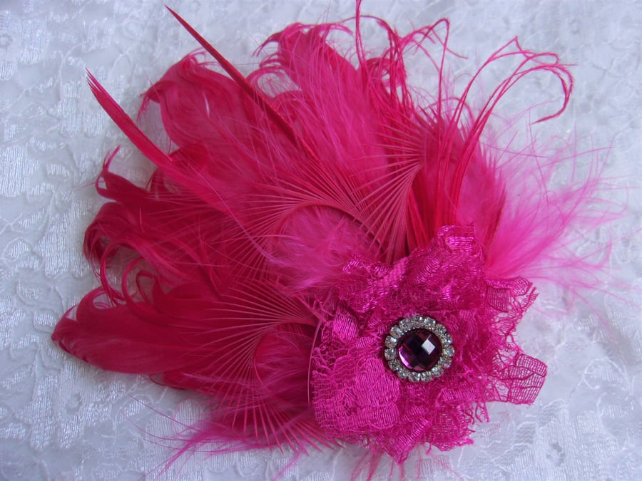 Cerise Raspberry Pink Vintage Style Small Feather & Pearl Hair Clip