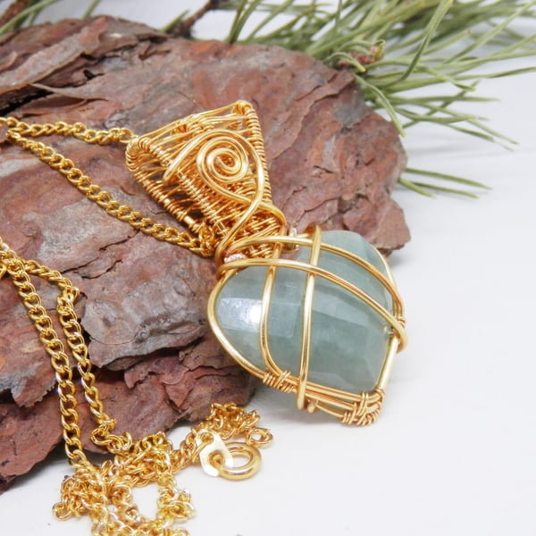 Faceted Aquamarine Gold Filled Necklace
