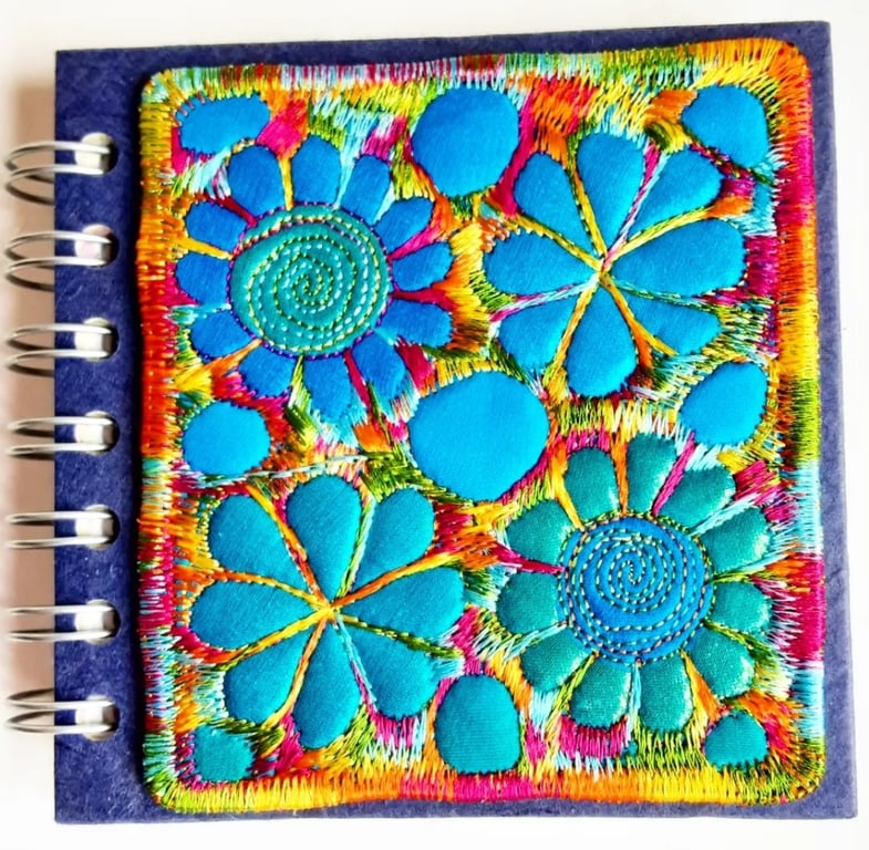 Sketchbook Spiral Bound Square 4 x 4 inches Free Machine Embroidery Cover