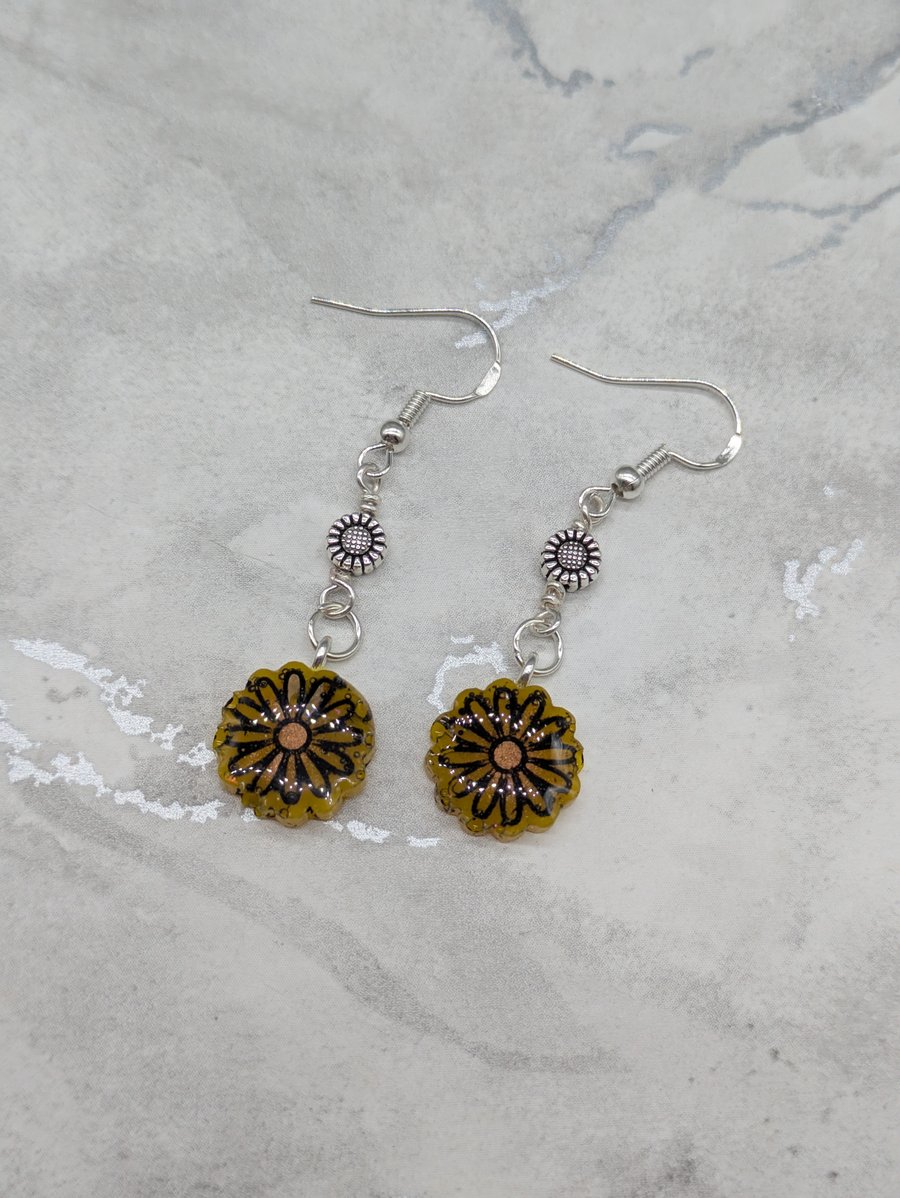 Sunflower Earrings, Daisy Earrings, Resin Flower Earrings,Gift for Flower Lovers