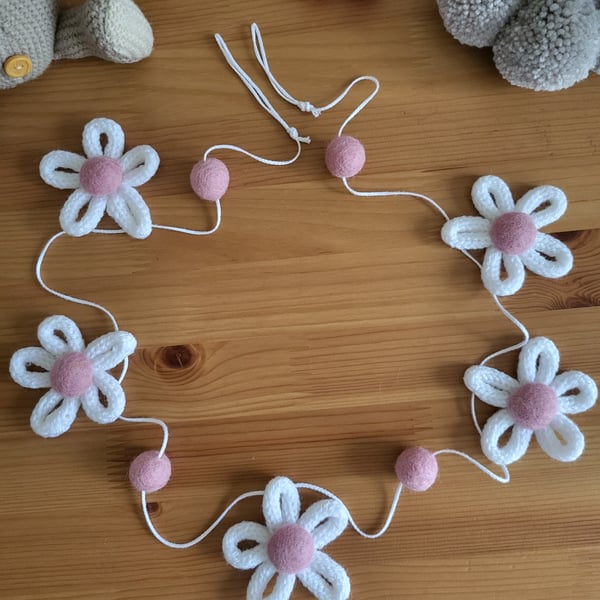 Knitted Daisy Flower & Felt Ball Garland, Nursery, Spring Decoration 