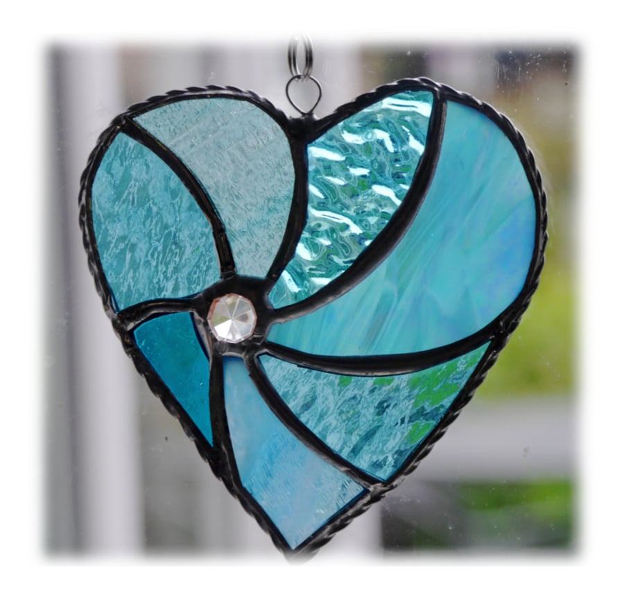 Turquoise Swirl Heart Stained Glass Suncatcher 043