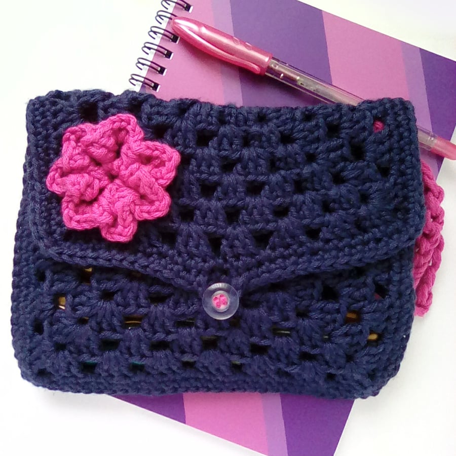 Soft craft bag with wrist strap