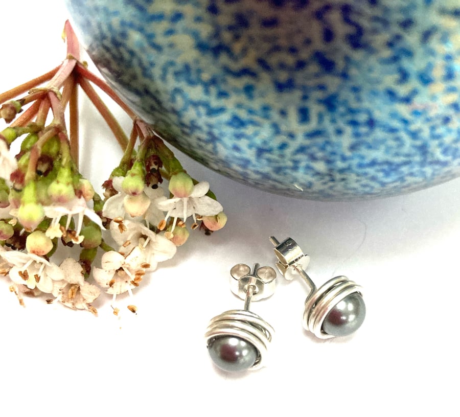 Sterling Silver Swarovski Grey Pearl Stud Earrings