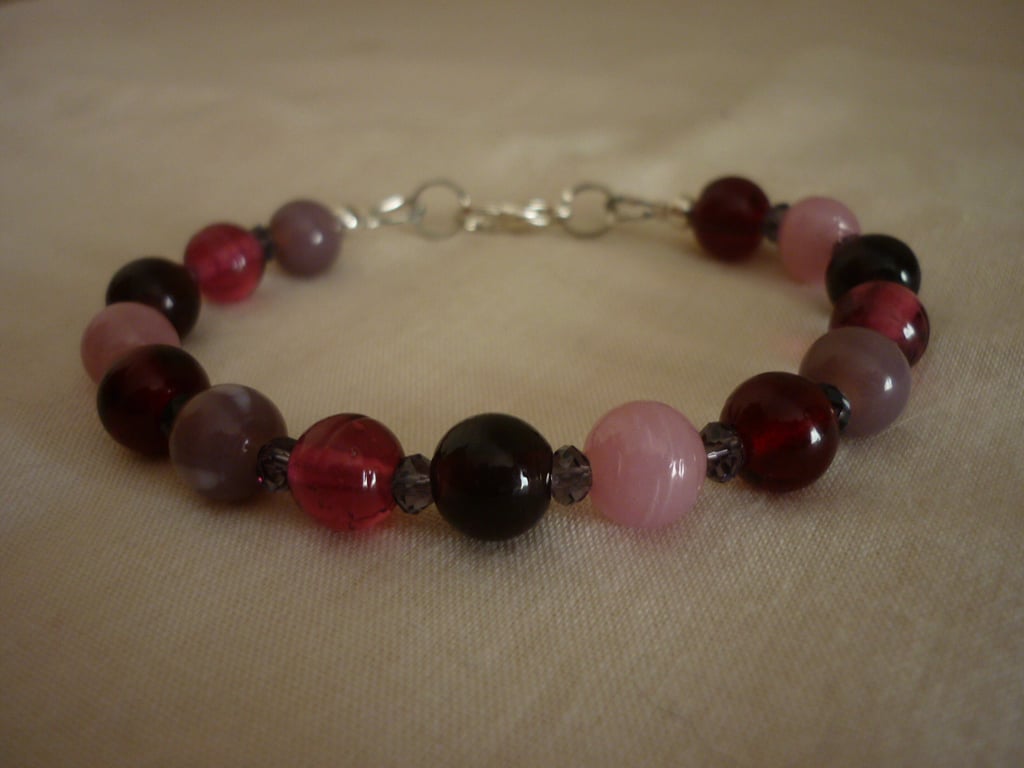 BERRY MIX BRACELET.