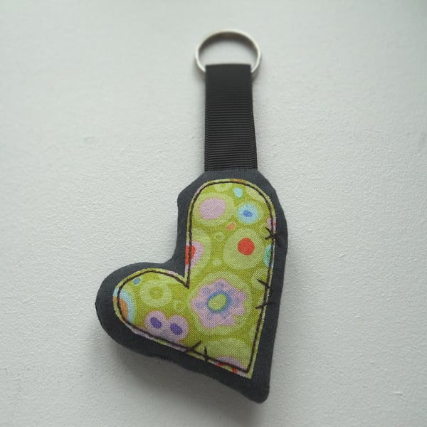 applique embroidered heart keyring key fob hanging decoration LIME GREEN
