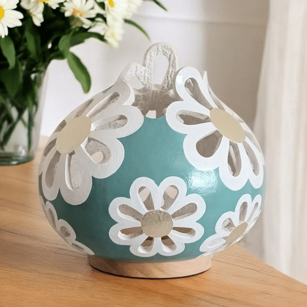 Cool Sage Daisy Gourd Lamp