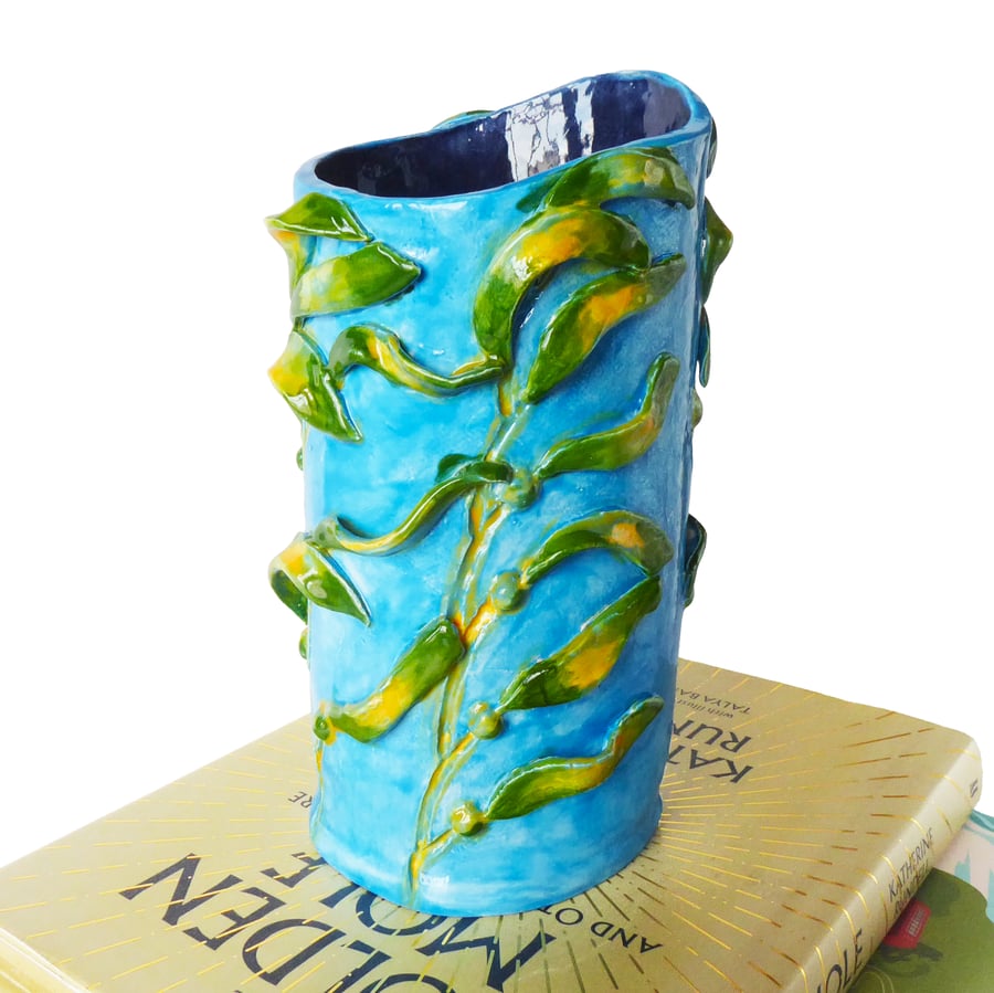 Kelp Forest Porcelain Pot - Hand Built