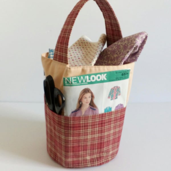 Bucket bag,  sewing bag, sewing room, project bag, hobby bag, knitting