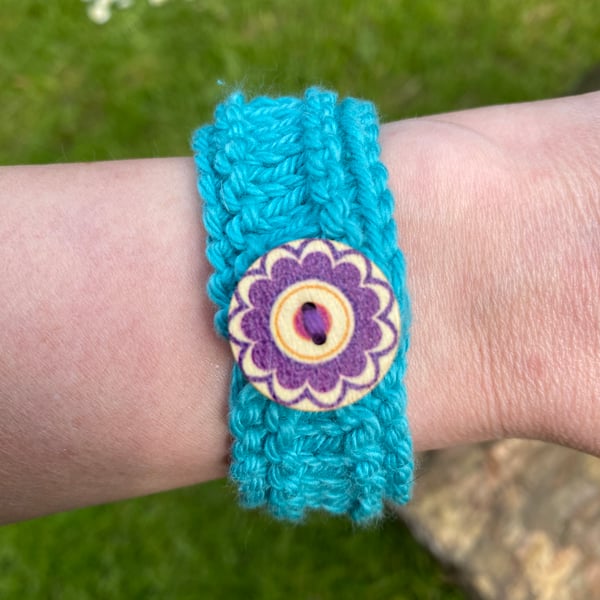 Summer Festival bracelet, handknitted 