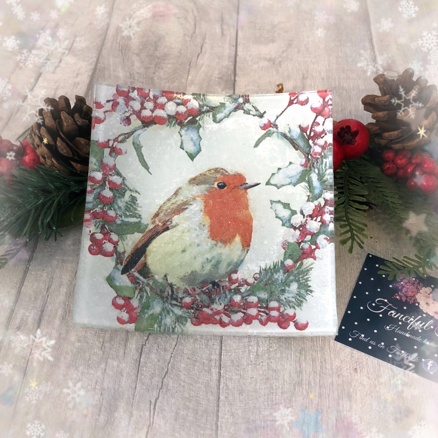 Decoupaged Glass Christmas Sweet Dish or trinket dish Robin wreath design