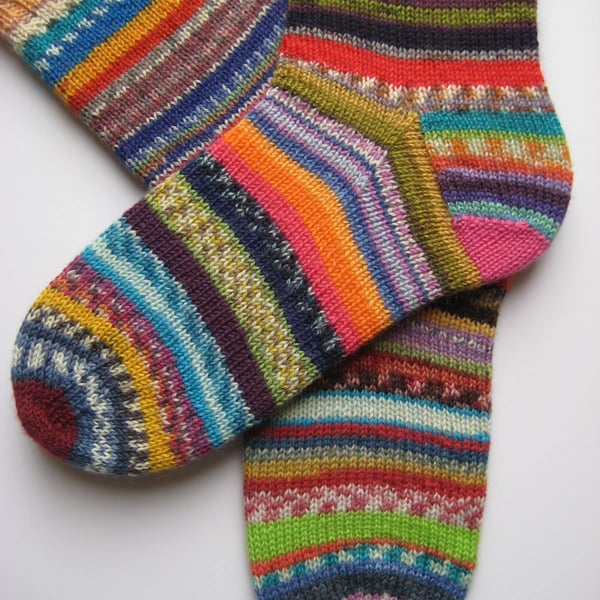 hand knit womens scrappy wool socks UK 5-7