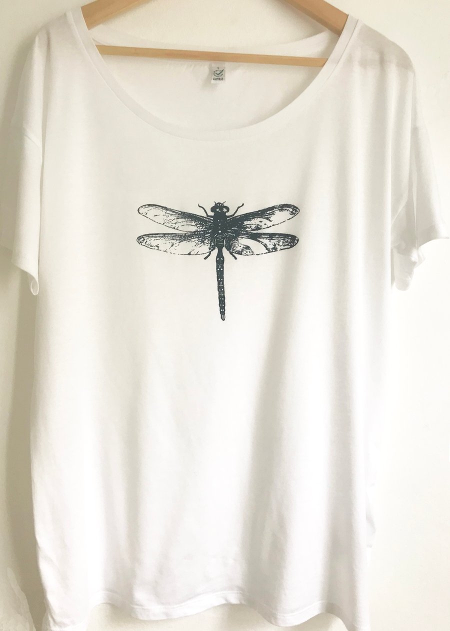 Dragonfly Women's White Tencel short sleeve T shirt  size Large oversize tee