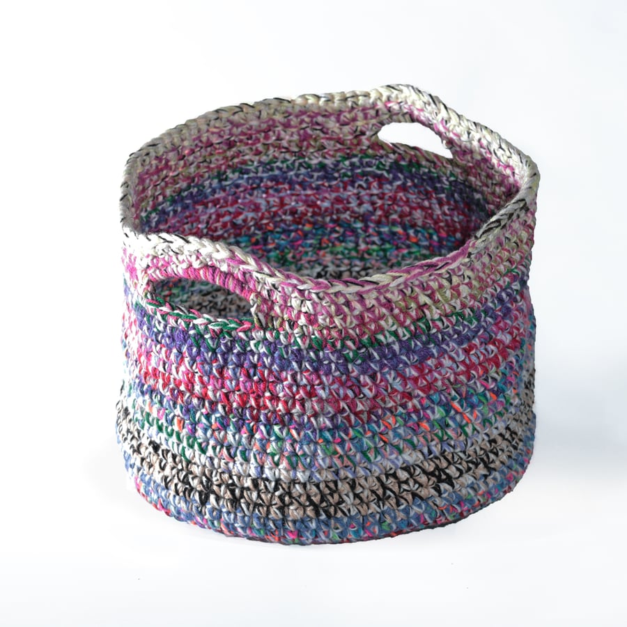 Medium-large crochet basket made with upcycled multicolour yarn