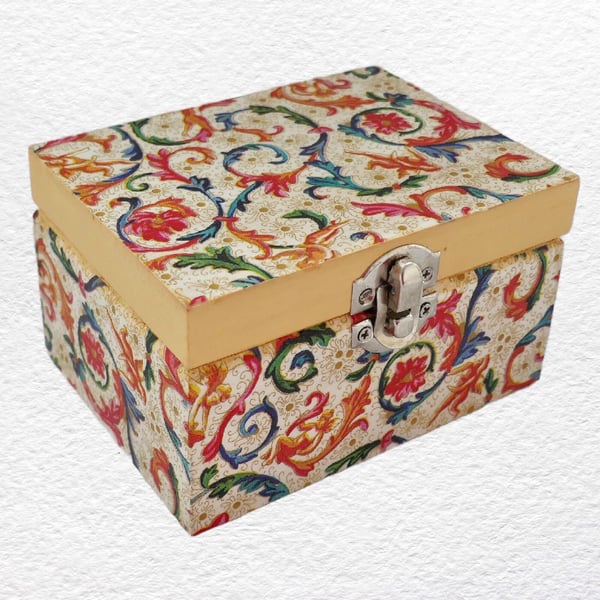 Leaf design: Decoupaged Wooden Trinket Keepsake Box 12cm (4.75”)