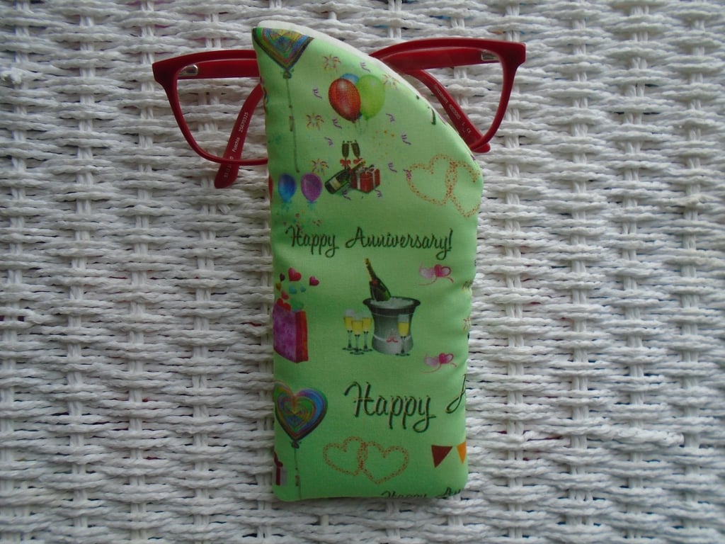 Happy Anniversary Glasses Case 