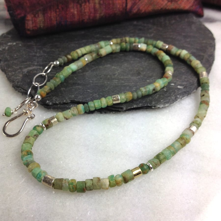 Chrysoprase silver and 18ct gold necklace