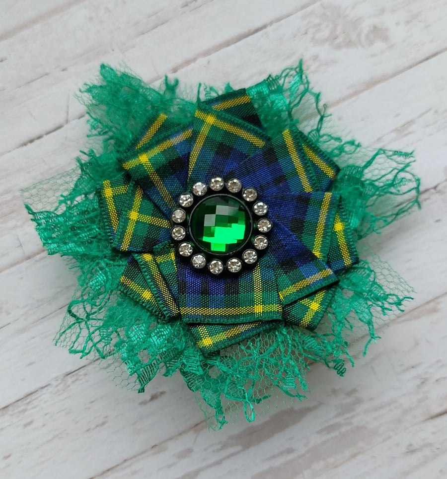Small Emerald Green Lace Gordon Tartan Crystal Whimsy Brooch Pin