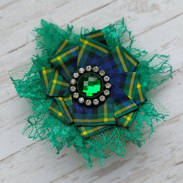 Small Emerald Green Lace Gordon Tartan Crystal Whimsy Brooch Pin