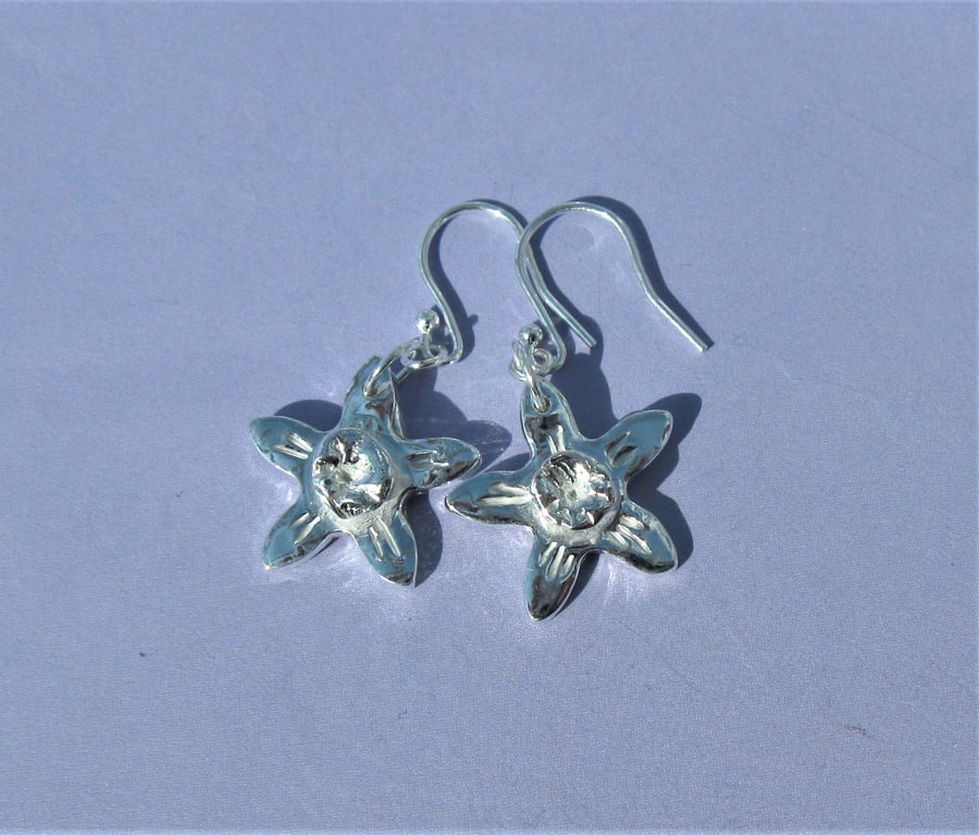 REDUCED Flower earrings in fine silver - hallmarked