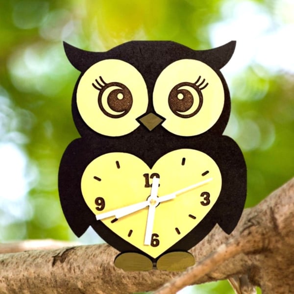 Owl wall clock